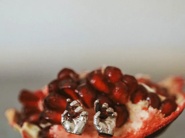 Dovile Bertulyte Red garnet