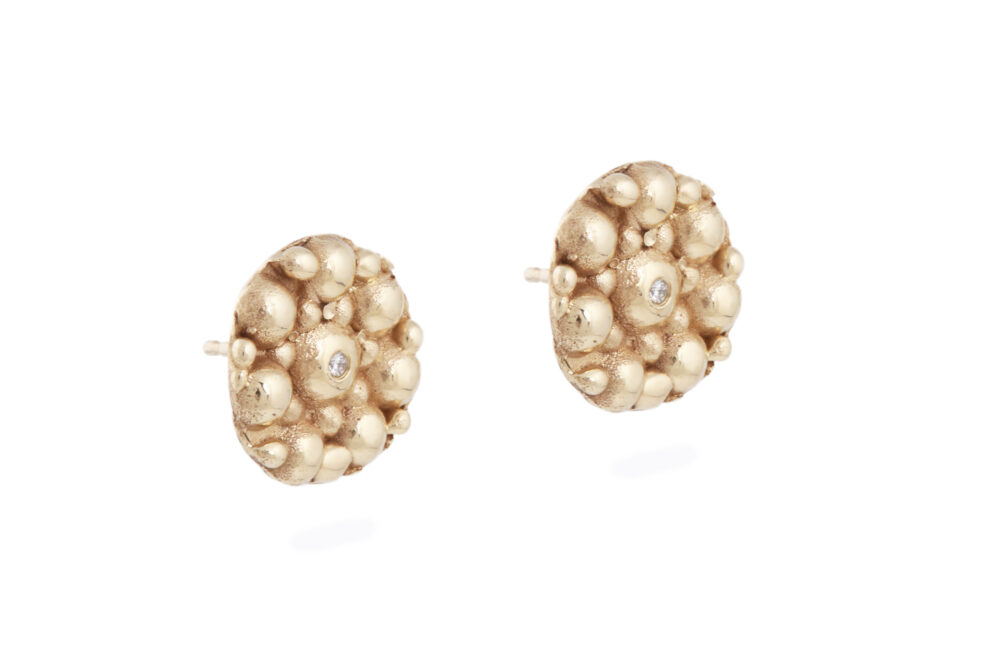 Cairn 9ct gold studs