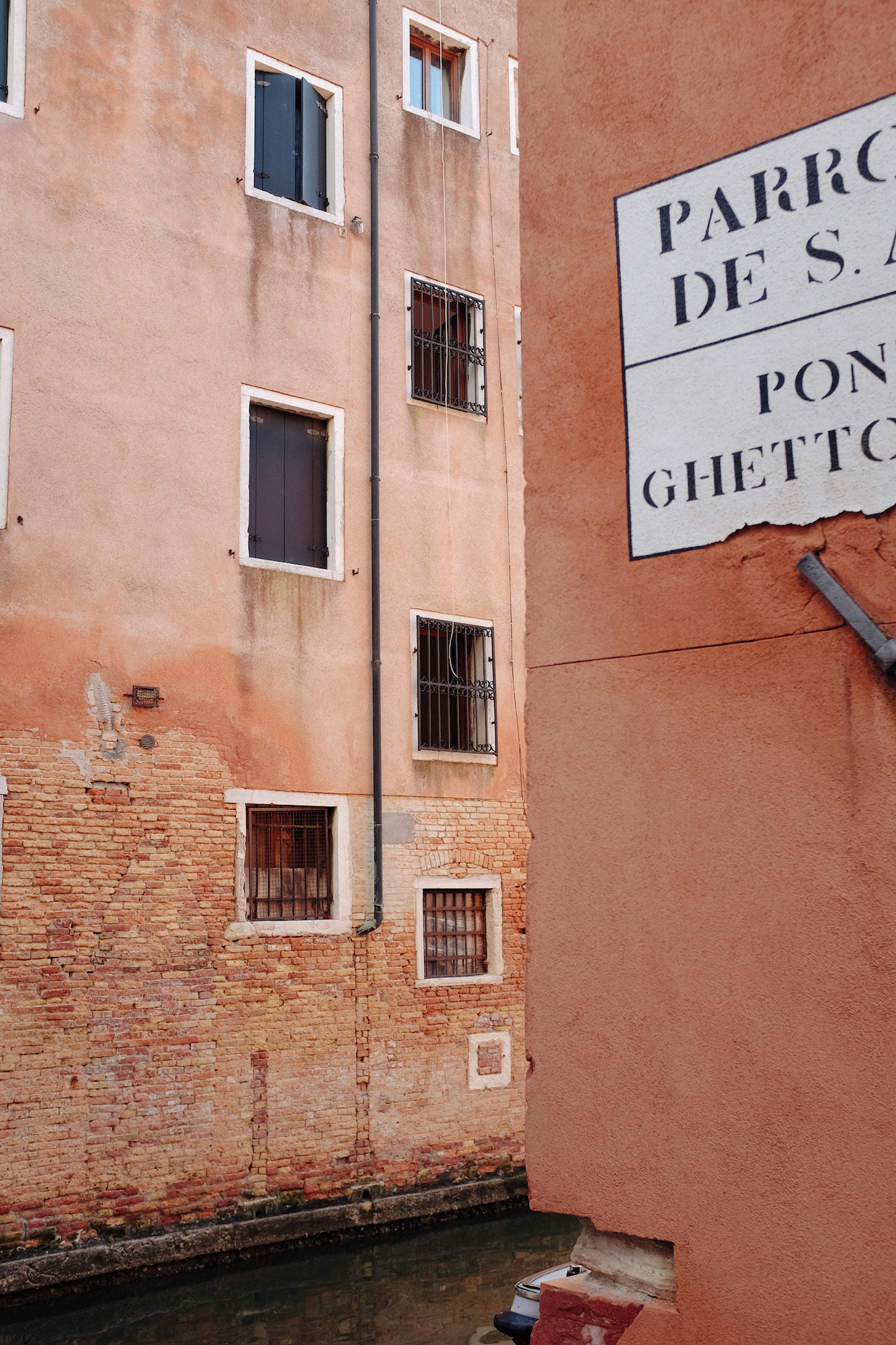 dovile b. venice colours inspiration