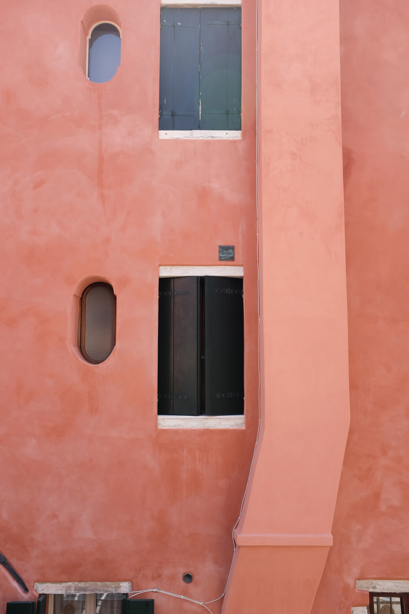 dovile b. venice colours inspiration